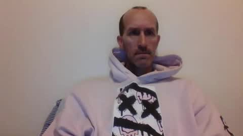 Snapshot of bighugemouthful chatting on 11, 3, 2025 Chaz online show from 11, 3, 2025