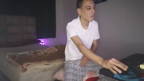 Snapshot of bighunter914318 chatting on 25, 2, 2026 bighunter914318 online show from 25, 2, 2026