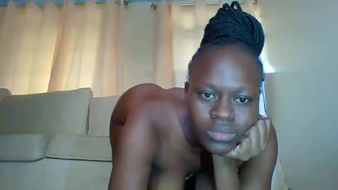 pretty online show from 19, 5, 2026