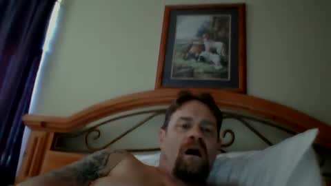 Snapshot of bigload1972 chatting on 18, 1, 2025 bigload1972 online show from 18, 1, 2025