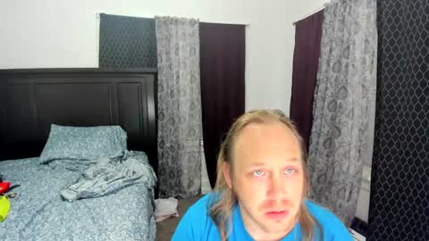 Snapshot of bigmike20129020 chatting on 8, 10, 2025 bigmike20129020 online show from 8, 10, 2025