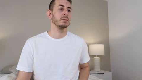 Snapshot of bigonehott chatting on 3, 2, 2025       online show from 3, 2, 2025