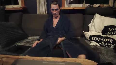 Snapshot of bigswe1 chatting on 13, 1, 2025 bigswe1 online show from 13, 1, 2025