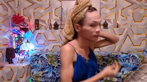 sophia online show from 16, 1, 2025