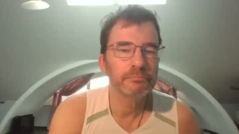 Snapshot of bikertom1988 chatting on 5, 1, 2025 bikertom1988 online show from 5, 1, 2025