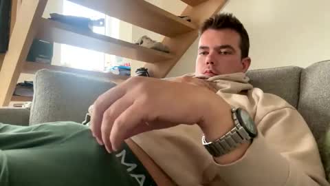 Snapshot of bingeling123 chatting on 22, 9, 2025 bingeling123 online show from 22, 9, 2025