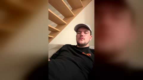 Snapshot of bingeling123 chatting on 1, 3, 2026 bingeling123 online show from 1, 3, 2026