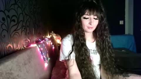 Snapshot of birdie_kiss chatting on 11, 2, 2026 birdie_kiss online show from 11, 2, 2026