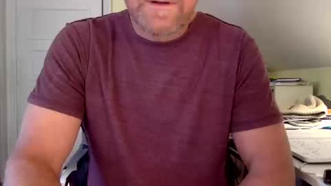 Snapshot of bisonbar chatting on 17, 10, 2025 BisonBar online show from 17, 10, 2025