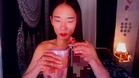 Snapshot of bitch_destroyer chatting on 25, 2, 2025 EVA online show from 25, 2, 2025