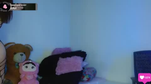 Instagram zpchherry online show from 7, 2, 2026