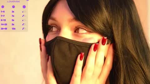 Snapshot of bl4ck_velvet chatting on 3, 10, 2025 Kitty online show from 3, 10, 2025