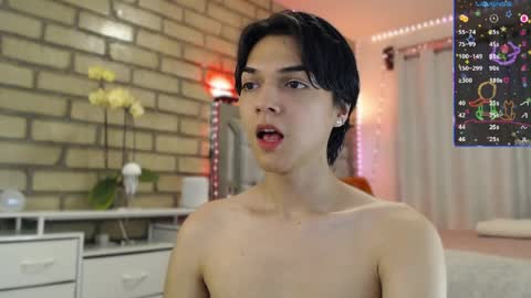 Snapshot of bl_cos chatting on 4, 4, 2026 Biel online show from 4, 4, 2026