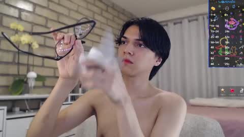 Snapshot of bl_cos chatting on 5, 4, 2026 Biel online show from 5, 4, 2026