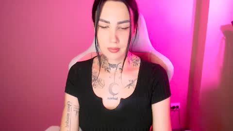 blablablablagirl online show from 7, 7, 2026