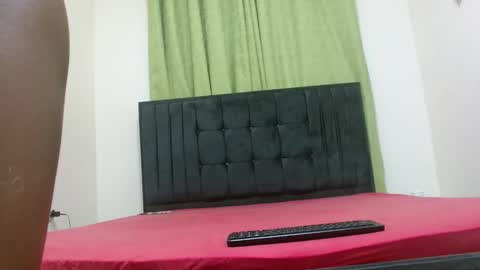 Snapshot of black_beautyxxx chatting on 1, 3, 2026 black_beautyxxx online show from 1, 3, 2026