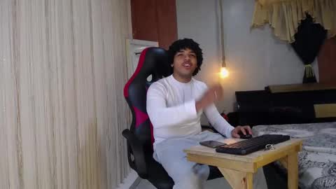 black_king_241 online show from 6, 11, 2025