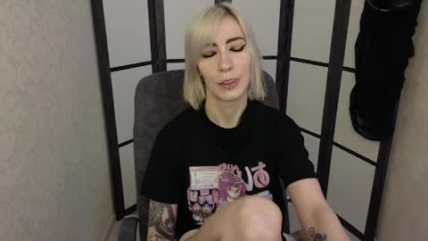 Emily online show from 6, 4, 2026