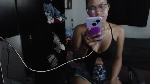 Snapshot of black_scarlet_ chatting on 5, 11, 2025 black_scarlet_ online show from 5, 11, 2025