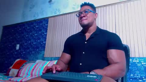 duglas online show from 29, 3, 2026