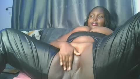 candy online show from 15, 7, 2026