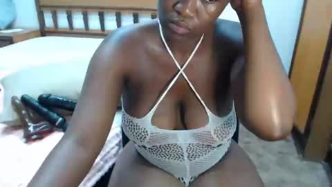 Snapshot of blackmedusaxx chatting on 4, 12, 2024 fiona online show from 4, 12, 2024