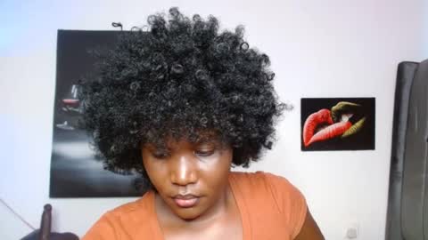 Snapshot of blackmellanin_ chatting on 29, 6, 2026 Smiley sylivia online show from 29, 6, 2026