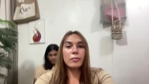 Ellez online show from 8, 2, 2025