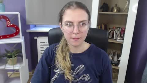 Snapshot of blackrosezoey chatting on 20, 12, 2024 Z O E Y online show from 20, 12, 2024