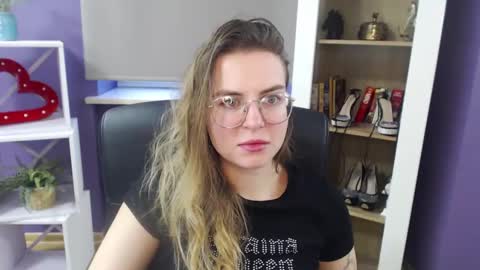 Snapshot of blackrosezoey chatting on 11, 1, 2025 Z O E Y online show from 11, 1, 2025