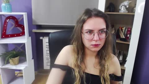 Snapshot of blackrosezoey chatting on 12, 2, 2025 Z O E Y online show from 12, 2, 2025