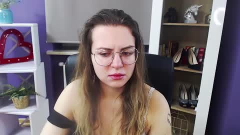Snapshot of blackrosezoey chatting on 13, 2, 2025 Z O E Y online show from 13, 2, 2025