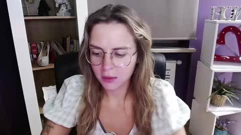 Snapshot of blackrosezoey chatting on 10, 10, 2025 Z O E Y online show from 10, 10, 2025