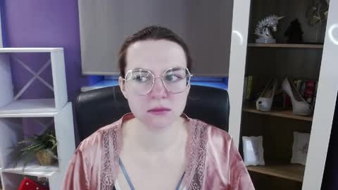 Z O E Y online show from 1, 4, 2026