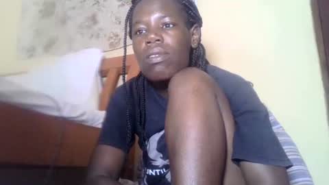 Snapshot of blacksexygal chatting on 7, 3, 2025 SARAH online show from 7, 3, 2025