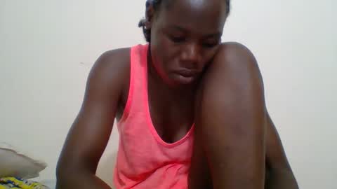 Snapshot of blacksexygal chatting on 15, 9, 2025 SARAH online show from 15, 9, 2025