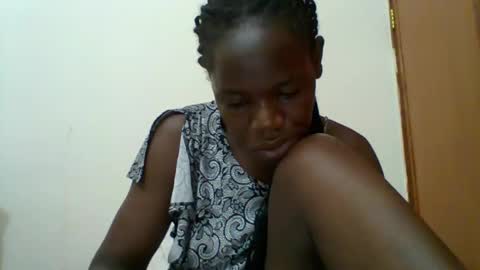 Snapshot of blacksexygal chatting on 16, 10, 2025 SARAH online show from 16, 10, 2025
