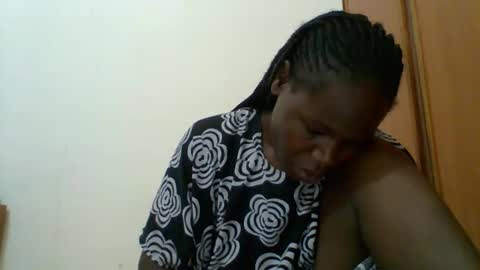 Snapshot of blacksexygal chatting on 4, 11, 2025 SARAH online show from 4, 11, 2025