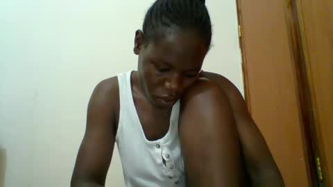Snapshot of blacksexygal chatting on 11, 11, 2025 SARAH online show from 11, 11, 2025
