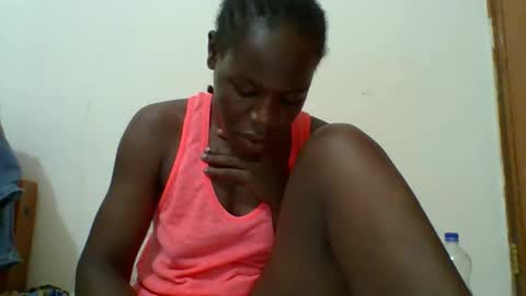 Snapshot of blacksexygal chatting on 1, 12, 2025 SARAH online show from 1, 12, 2025