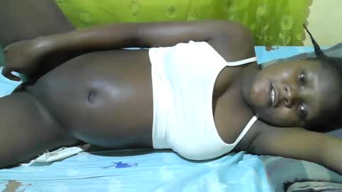 Snapshot of blackslim_girl2 chatting on 3, 7, 2026 blackslim_girl2 online show from 3, 7, 2026