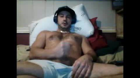 bladen1986 online show from 9, 1, 2025