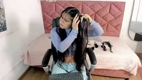 Snapshot of blair_harrison chatting on 1, 7, 2026 Blair online show from 1, 7, 2026