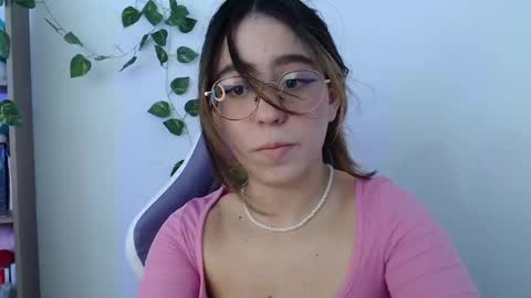 Snapshot of blairvicent chatting on 13, 1, 2025 online show from 13, 1, 2025