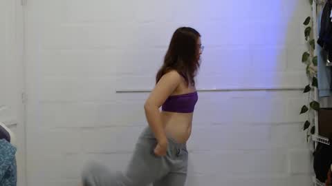 Snapshot of blairvicent chatting on 9, 10, 2025 online show from 9, 10, 2025