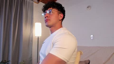 Blake Levi  Independent Model online show from 31, 12, 2024