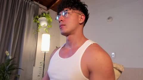 Blake Levi  Independent Model online show from 10, 2, 2025