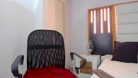 Snapshot of blakeadamss chatting on 20, 10, 2025 Just Blake online show from 20, 10, 2025