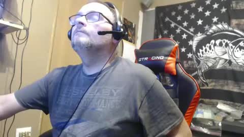 Snapshot of blazingslow chatting on 1, 1, 2025 blazingslow online show from 1, 1, 2025