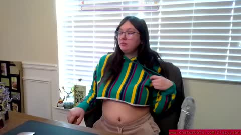 Snapshot of blazyyjane chatting on 25, 12, 2024 Blazyy Jane online show from 25, 12, 2024